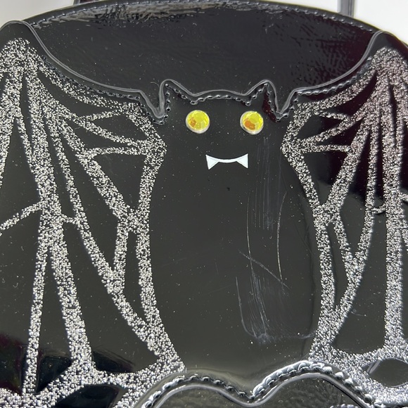 BETSEY JOHNSON HALLOWEEN “ BAT” BLACK PATENT LEATHER CROSSBODY BAG PURSE NWT - Picture 6 of 8